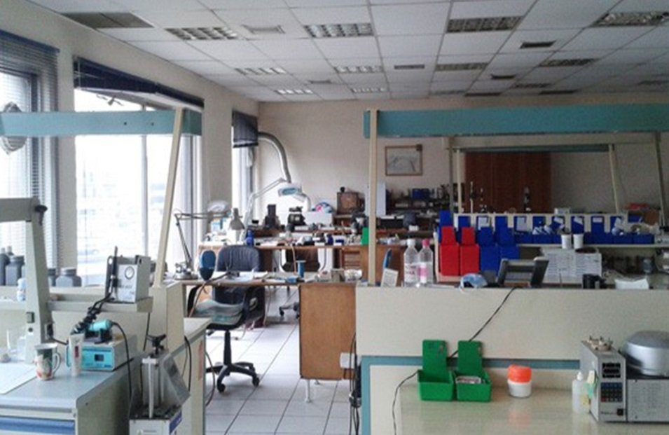 eyraimidhs-odontotexniko-ergasthrio-athina-1